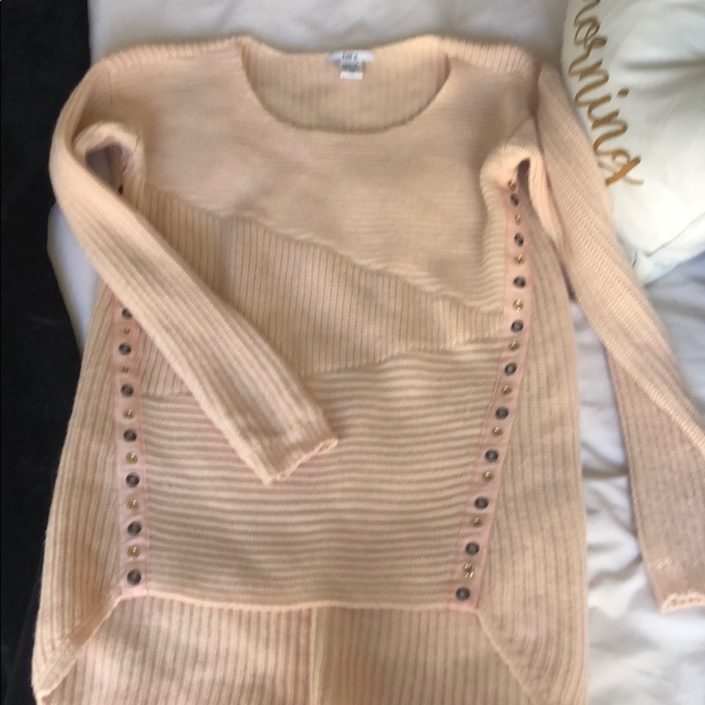 bar III long sleeve sweater